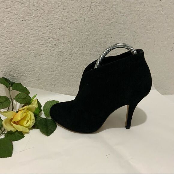 Aldo Women's 9 Black Suede Stiletto Heels Slip On Ankle Booties Boots - Picture 16 of 16